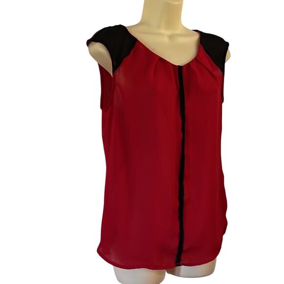 Worthington Red & Black Sleeveless Blouse Woman Medium Office Dressy - Picture 2 of 8